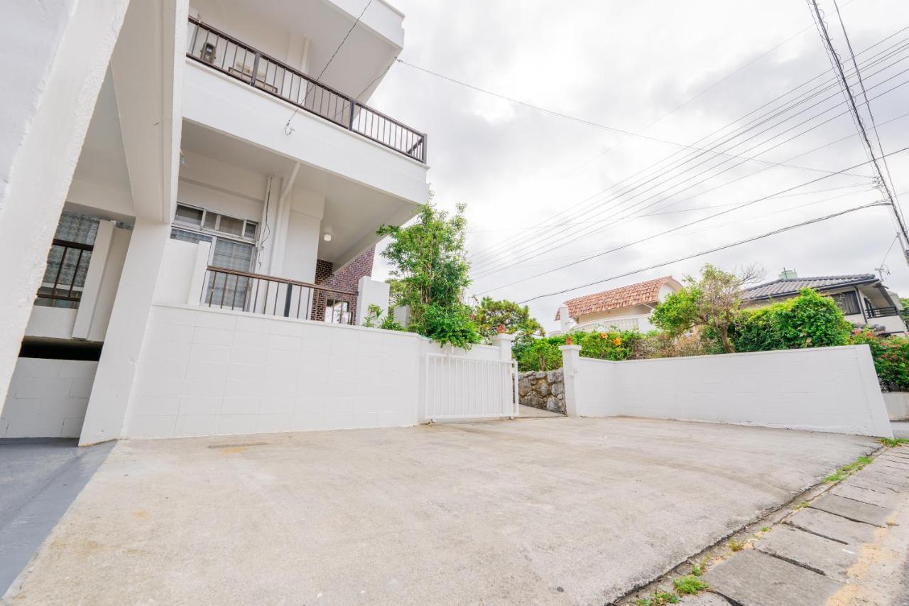 本部町パライソ デ モトブアパートメント エクステリア 写真