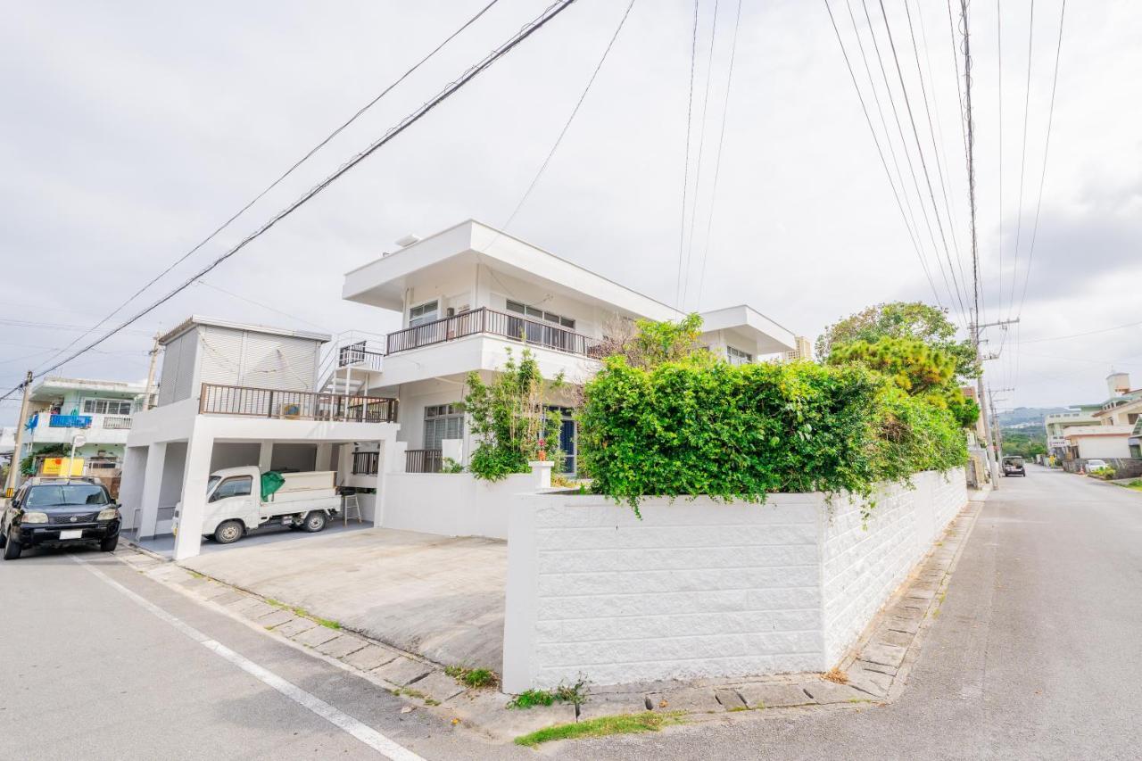 本部町パライソ デ モトブアパートメント エクステリア 写真